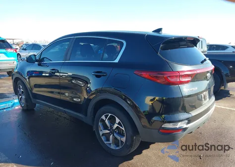 2020 Kia Sportage Lx z USA, uszkodzony, nr VIN KNDPM3AC5L7639144